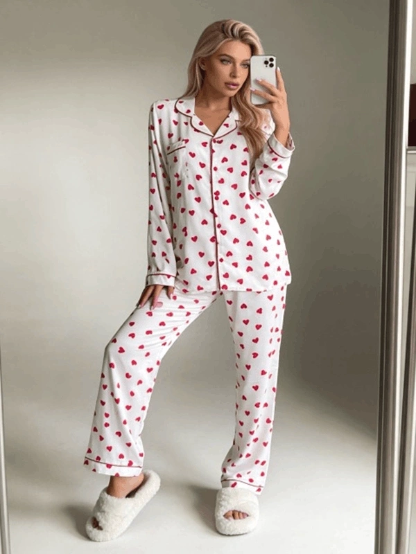 Uzun Kol Kalp Desenli Pijama Takımı