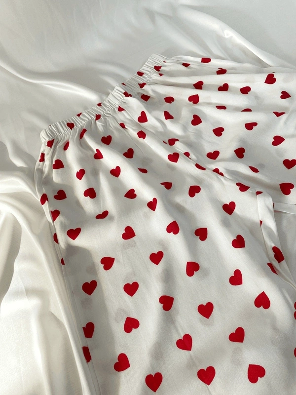 Uzun Kol Kalp Desenli Pijama Takımı