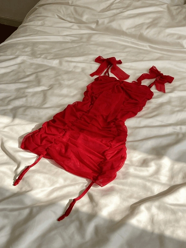 Kırmızı Kurdela Detaylı Tül Drape Jartiyer Kopçalı Gecelik