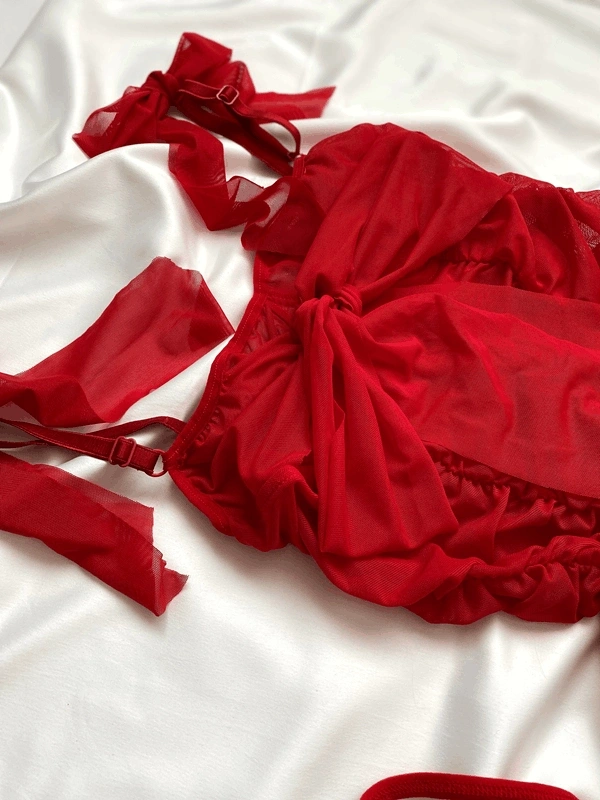 Kırmızı Kurdela Detaylı Tül Drape Jartiyer Kopçalı Gecelik