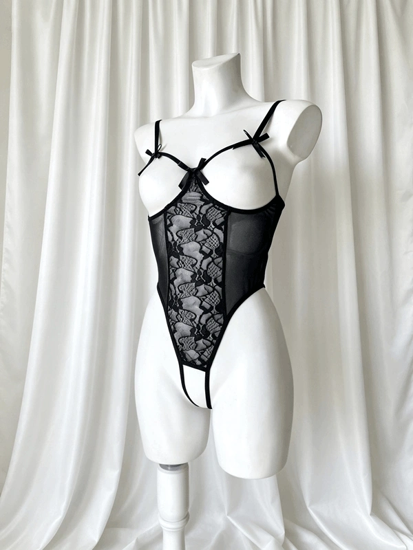 Siyah Özel Bölgesi Açık Dantel Detaylı Bodysuit