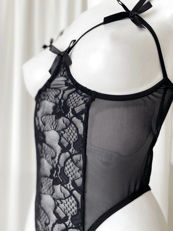 Siyah Özel Bölgesi Açık Dantel Detaylı Bodysuit
