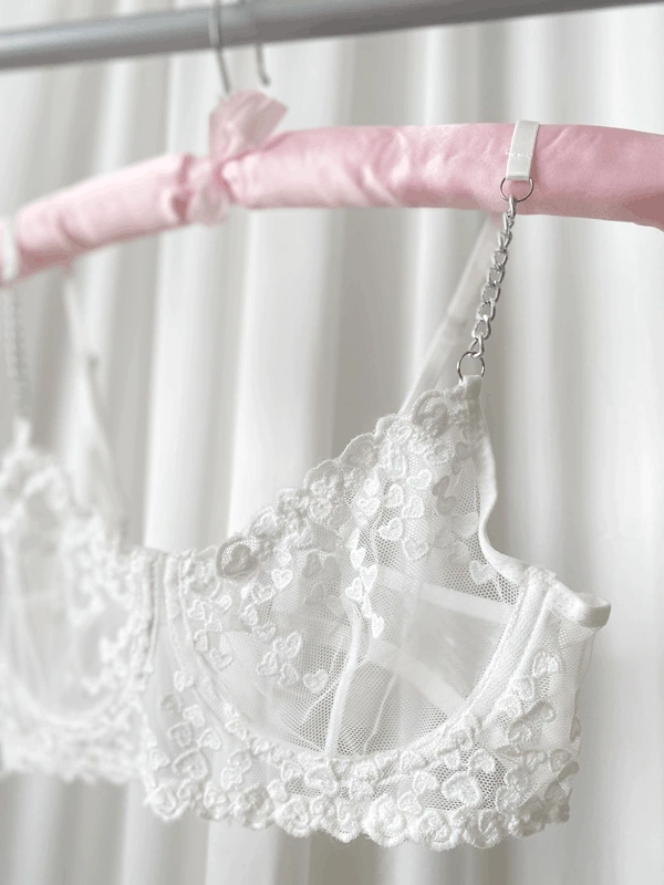 Beyaz Zincir ve Dantel Detaylı Korseli Sütyen Takım