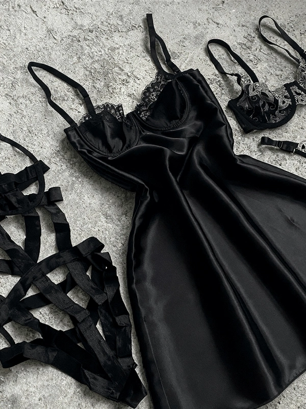 Bodysuit & Saten Gecelik & Sütyen Takım Kombin