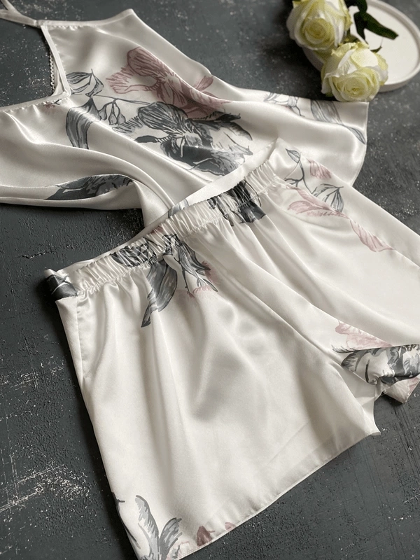 Floral Patterned Satin Shorts Set