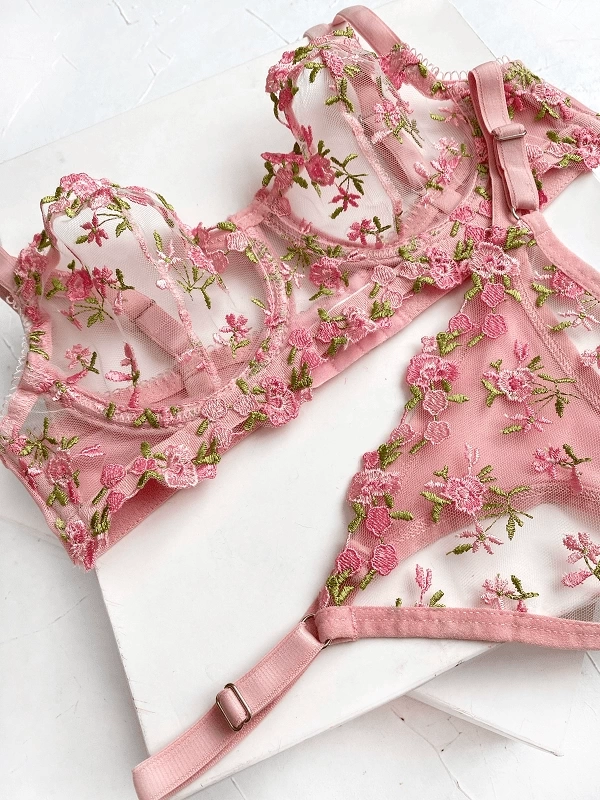 Floral Underwire Bra Set