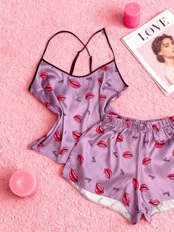 Dudak Baskılı Şortlu Takım