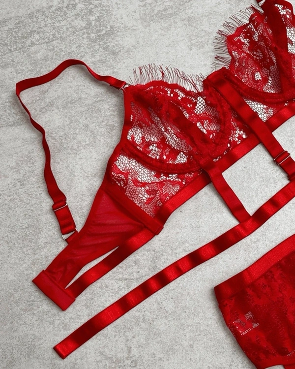 Kırmızı Dantel Büstiyerli Jartiyer Takım