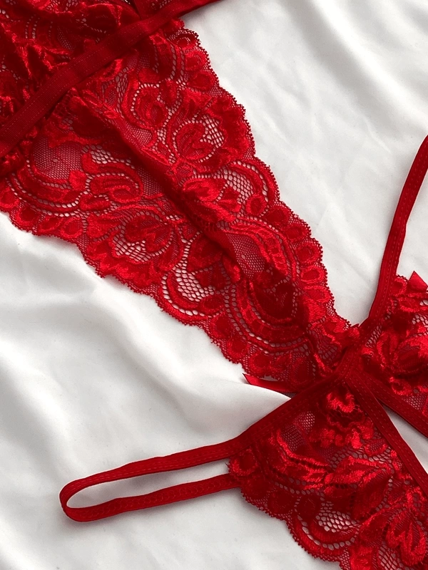 Kırmızı Özel Bölgesi Açık Dantel Detaylı Bodysuit