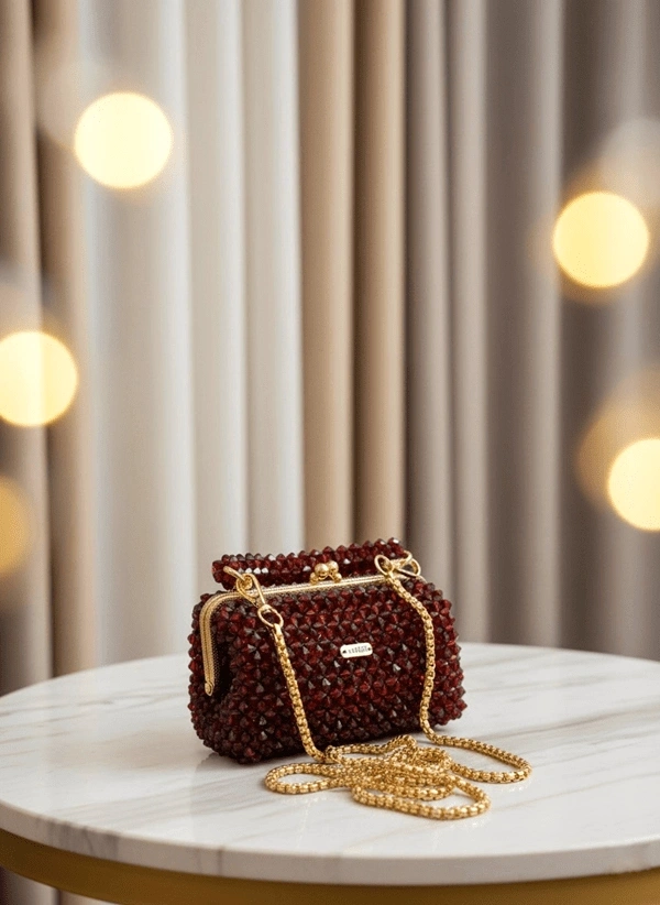 Koyu Kiremit Cam Boncuk Gold Vintage Çerçeveli Çanta