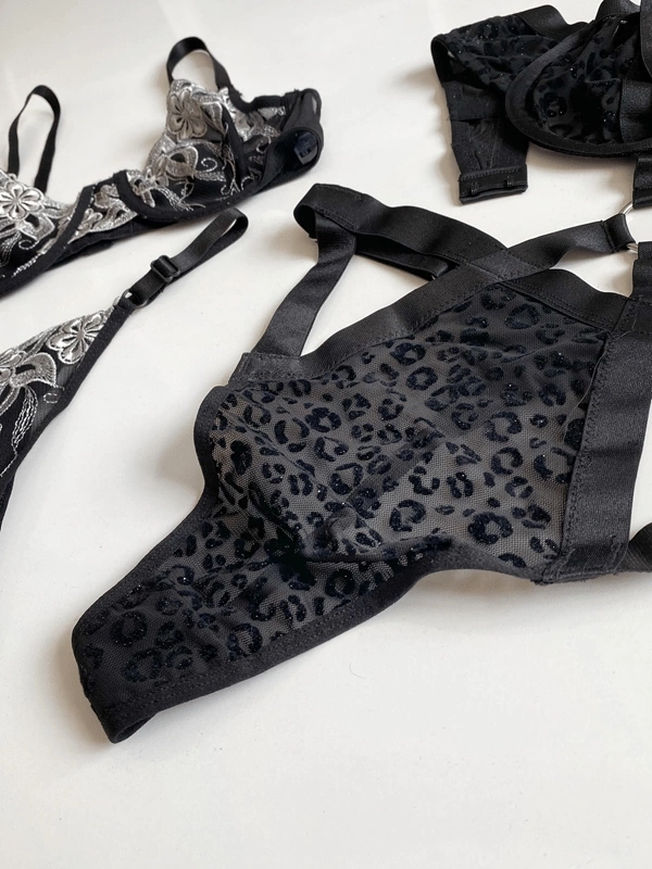 Kristal Bodysuit & Anja Dantelli Sütyen Takım 3 Parça Fantezi Kombin(Gizli Gönderi)