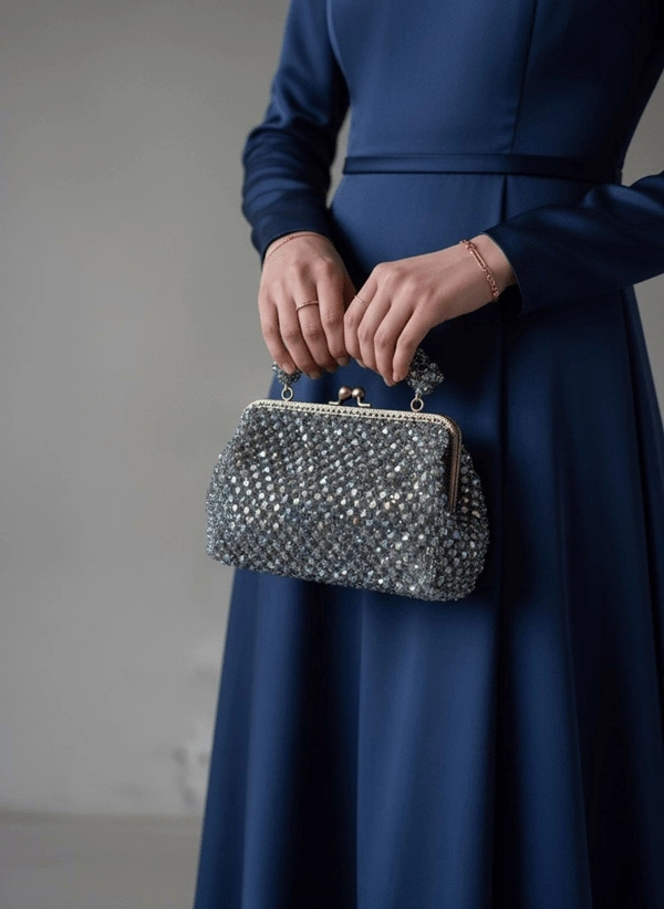 Küçük Kare Hologramlı Boncuk Vintage Çerçeveli Çanta