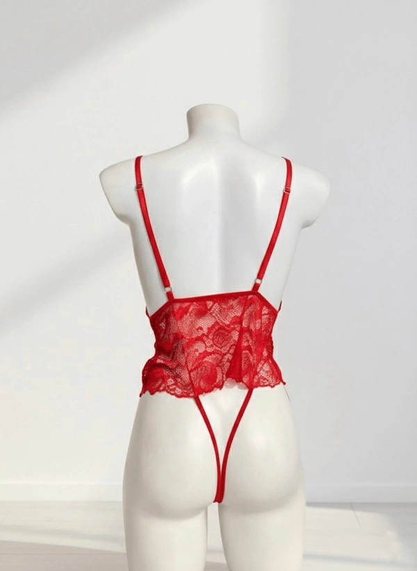 Özel Bölgesi Açık Dantel Detaylı Bodysuit