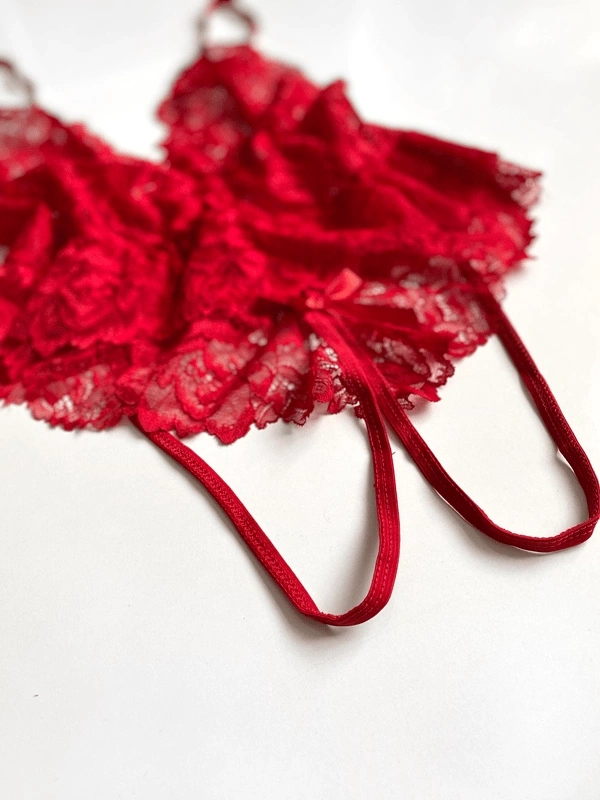 Özel Bölgesi Açık Dantel Detaylı Bodysuit