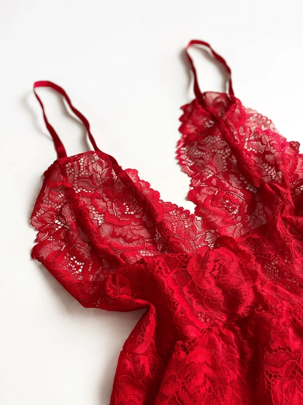 Özel Bölgesi Açık Dantel Detaylı Bodysuit
