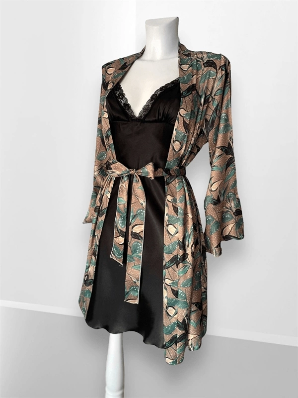 Leaf Patterned Satin Dressing Gown Set