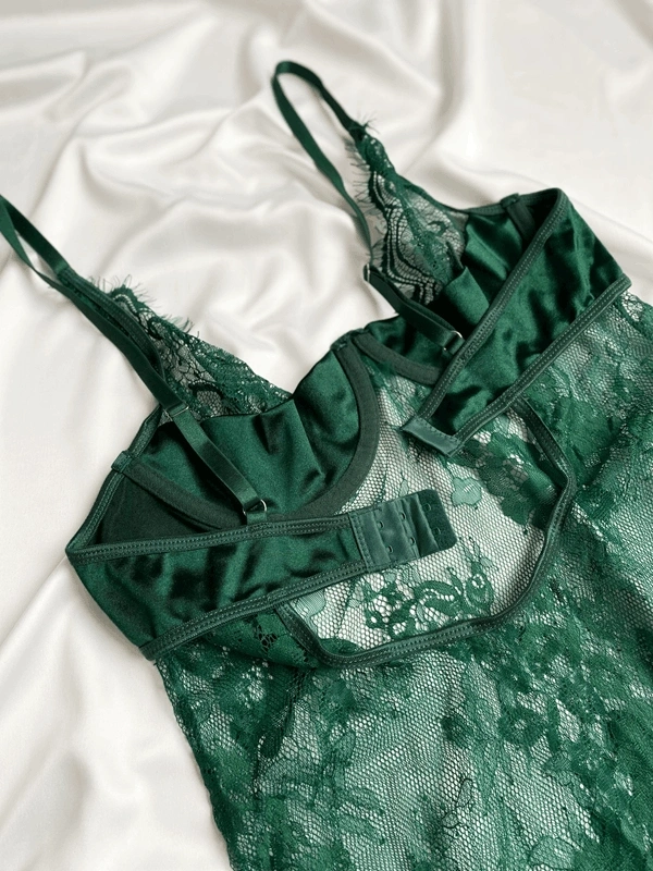 Yeşil Derin Göğüs Dekolteli Dantel Private Babydoll
