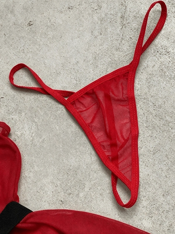 Yılbaşı Özel Eteği Ponpon Detaylı Tüylü Gecelik ❤️