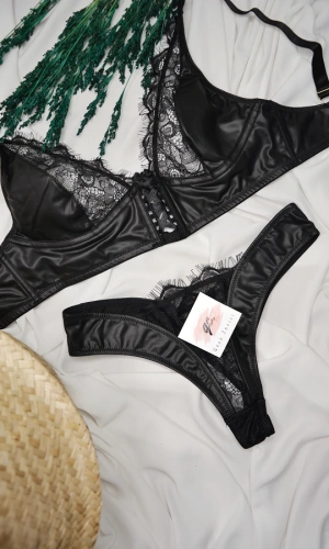 Lace Detailed Leather Bra Set
