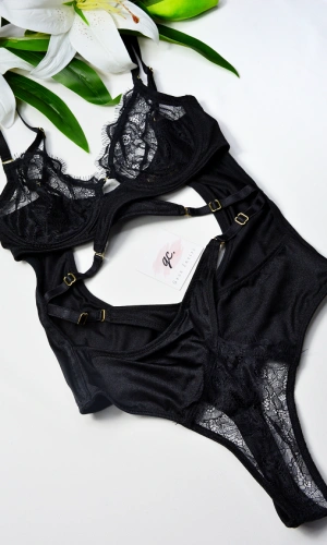 Underwire Bodysuit (with Socks Gift)