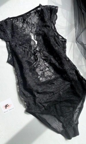 Lace Bodysuit(With Snaps)