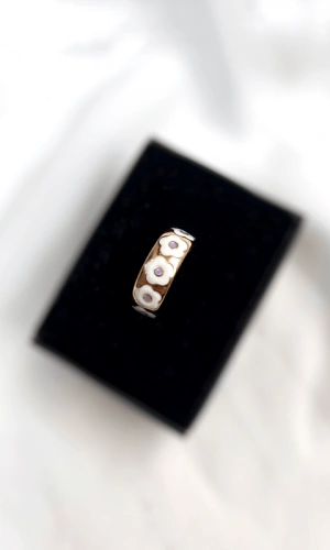 Flower Pattern Ring