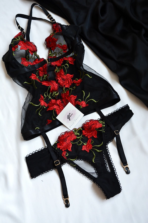 Floral Bustier Garter Set