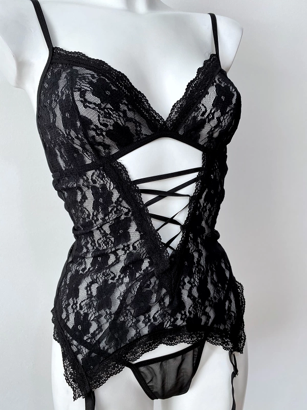 Black Garter Set