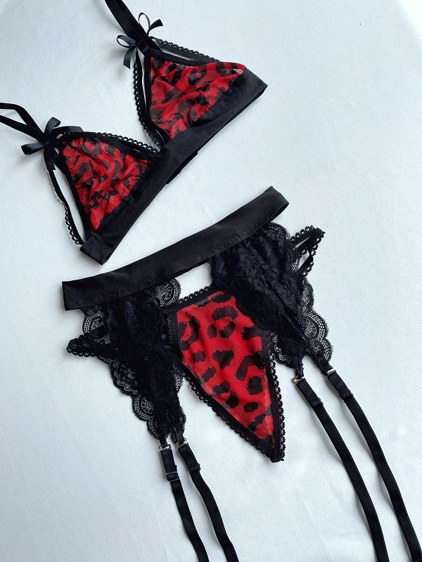 Red Leopard Suspenders Set