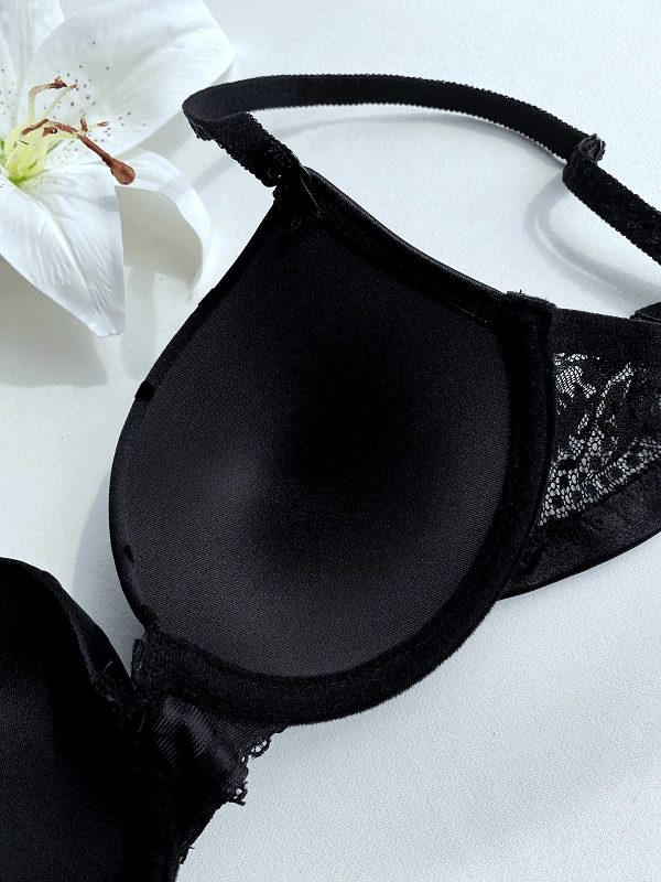 Supported Garter Set