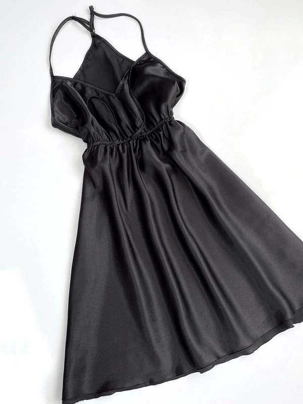 Black Pearl Nightgown