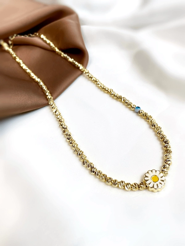 Daisy Necklace