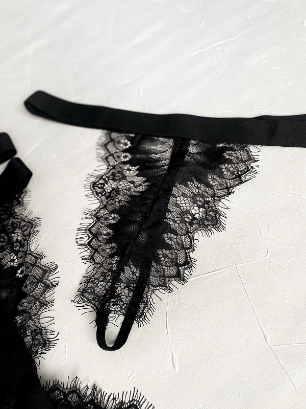 Lace Garter Set