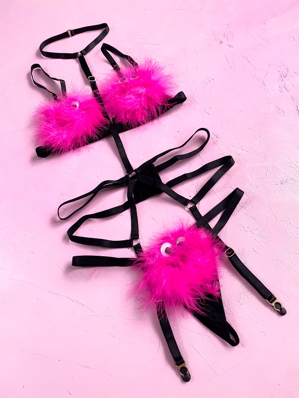 Pink Feather Garter Set