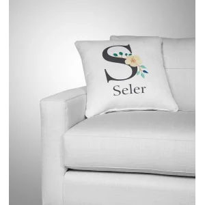 Harf Tasarımlı Kişiye Özel İsimli Yastık