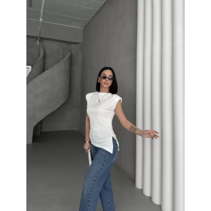 Asimetrik Vatkalı Bluz