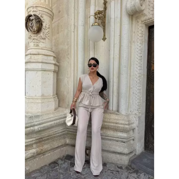 Elina Dokulu Keten Takım