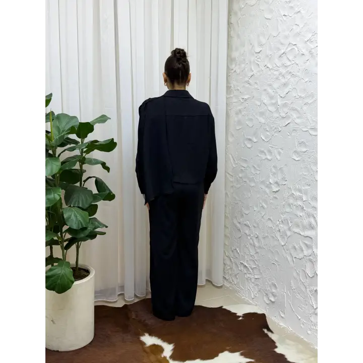 Lacivert Dökümlü Kumaş Asimetrik Ceket Gömlek & Palazzo Pantolon Set