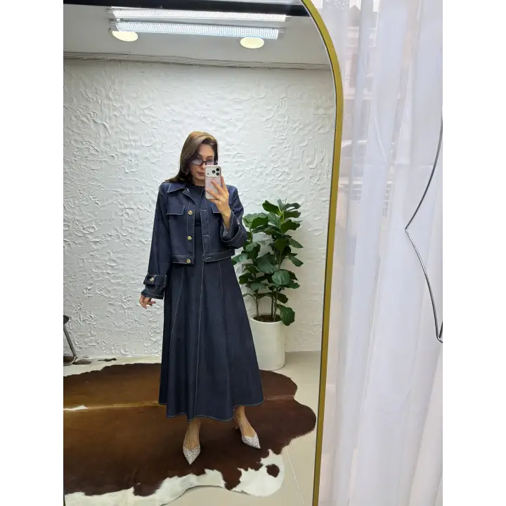 Kontrast Dikişli Kısa Denim Ceket ve Yüksek Bel Kloş Jean Ete Takım