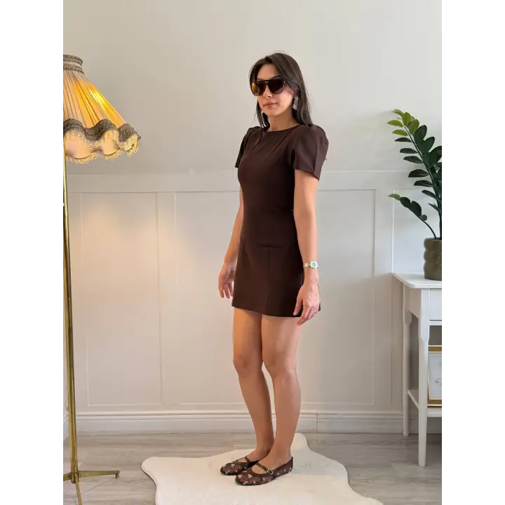 Kahverengi Kısa Kollu Mini Elbise
