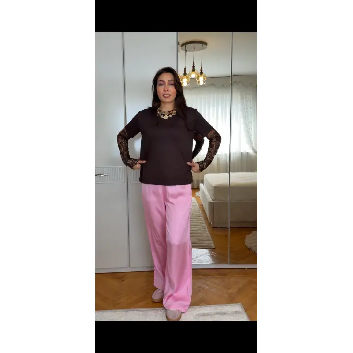 Dantel Kol Detaylı Oversize Tişört