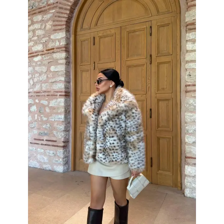 Trend Lüks Leopar Kürk Mont