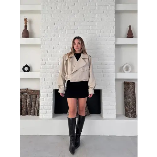 Krem Cep Detaylı Asimetrik Deri Ceket