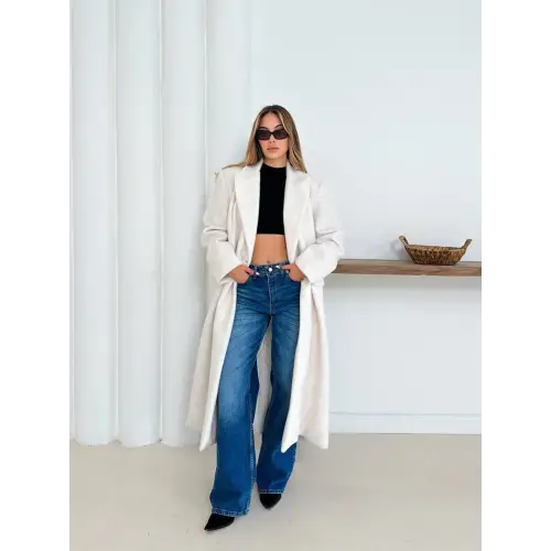 Yumuşak Kaşmir Dokulu Maskülen Maxi Kaban Beyaz