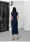 Taş Detay Vatkalı Elbise