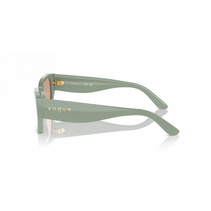 Vogue Unisex Güneş Gözlüğü - Dikdörtgen Form Açık Yeşil Kemik Çerçeve Koyu Kahverengi Cam 0VO5586S