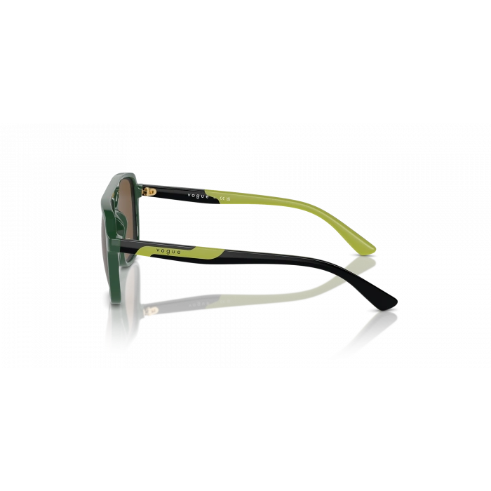 Vogue Junior Çocuk Güneş Gözlüğü - Dikdörtgen Form Koyu Yeşil Kemik Çerçeve Koyu Kahverengi Cam VJ2024