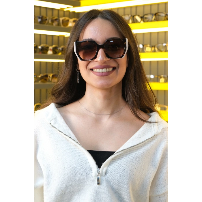 Prada Kadın Güneş Gözlüğü 0PR 15WS-01R0A6