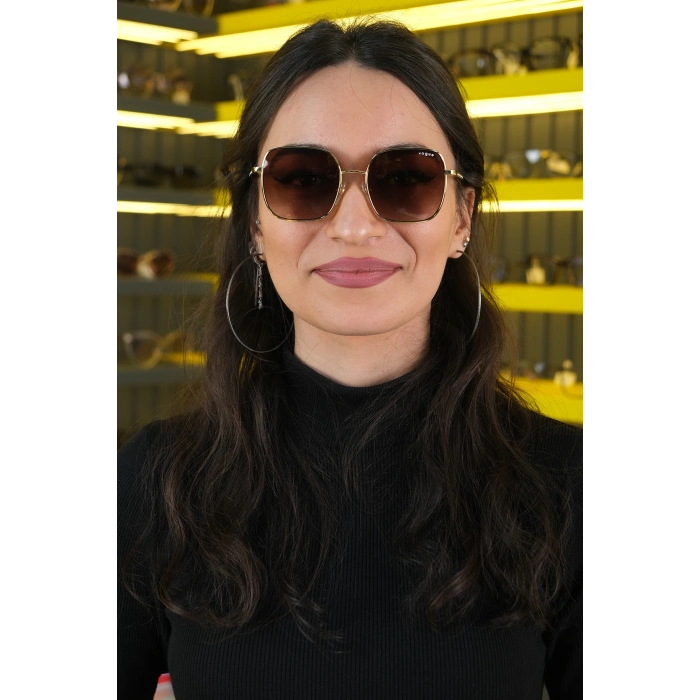 Vogue Kadın Güneş Gözlüğü 0VO4175SB-280/13