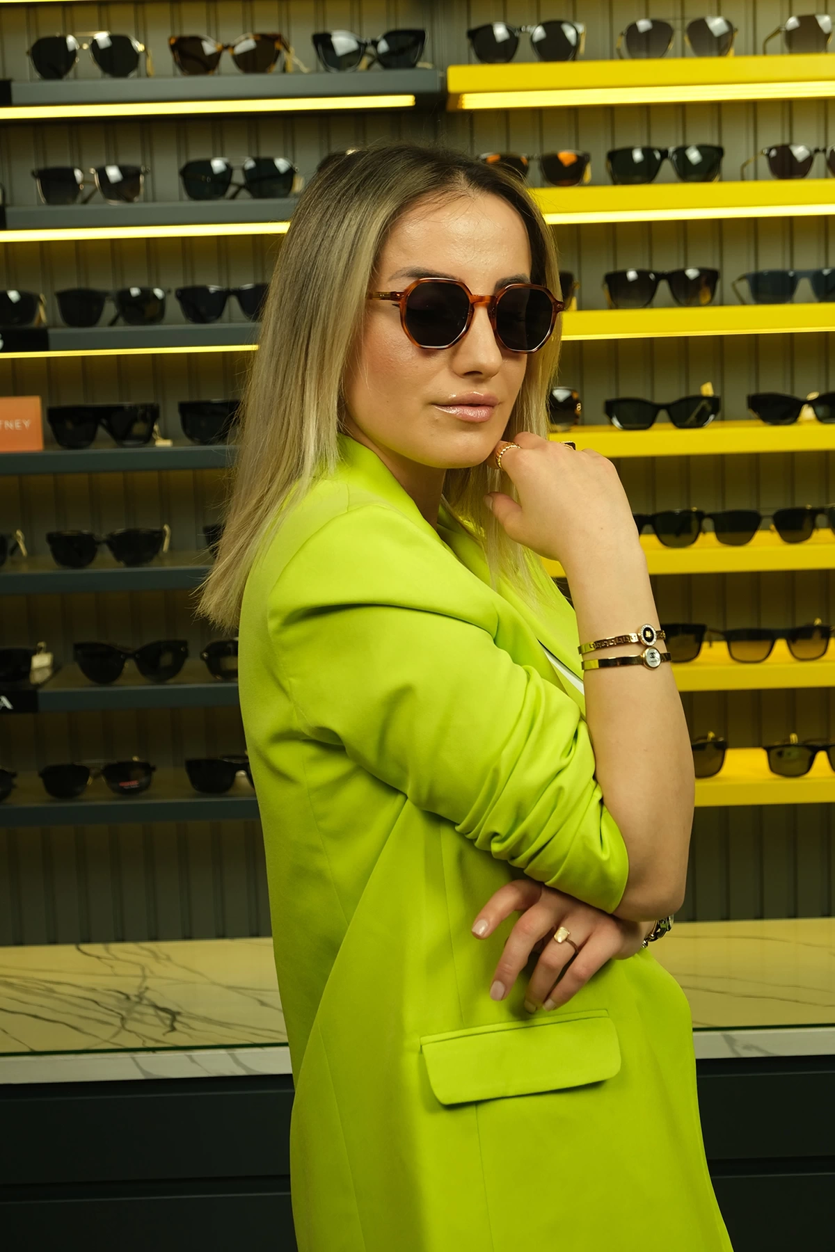 Bolon Kadın Güneş Gözlüğü BL6099-A28